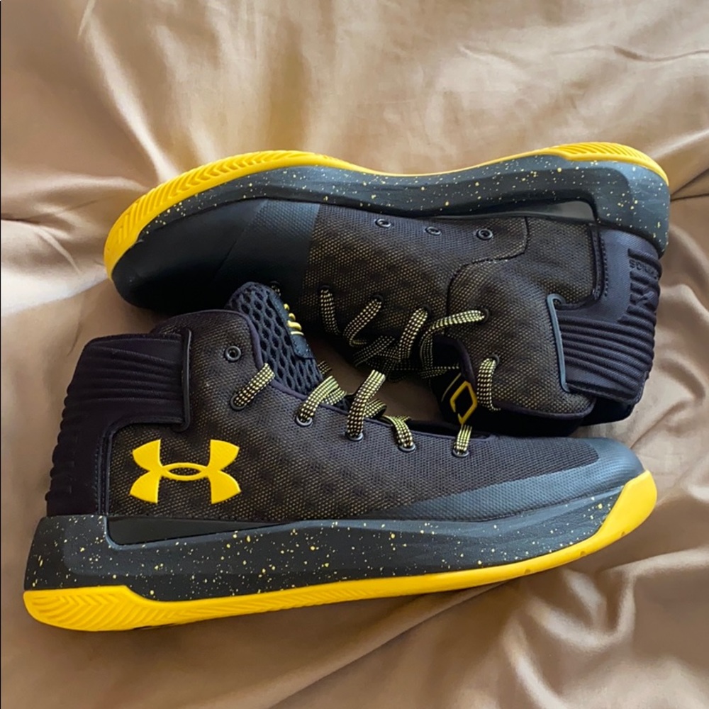 Steph Curry shoes